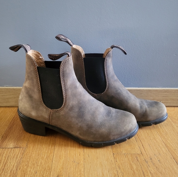Blundstones - Picture 1 of 1